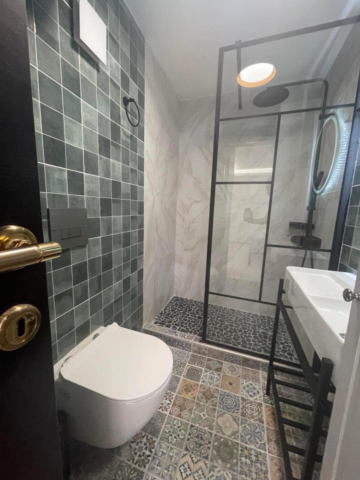 Skg Retreat Emerald - 5Min Walk From Seafront Thessaloníki Ngoại thất bức ảnh