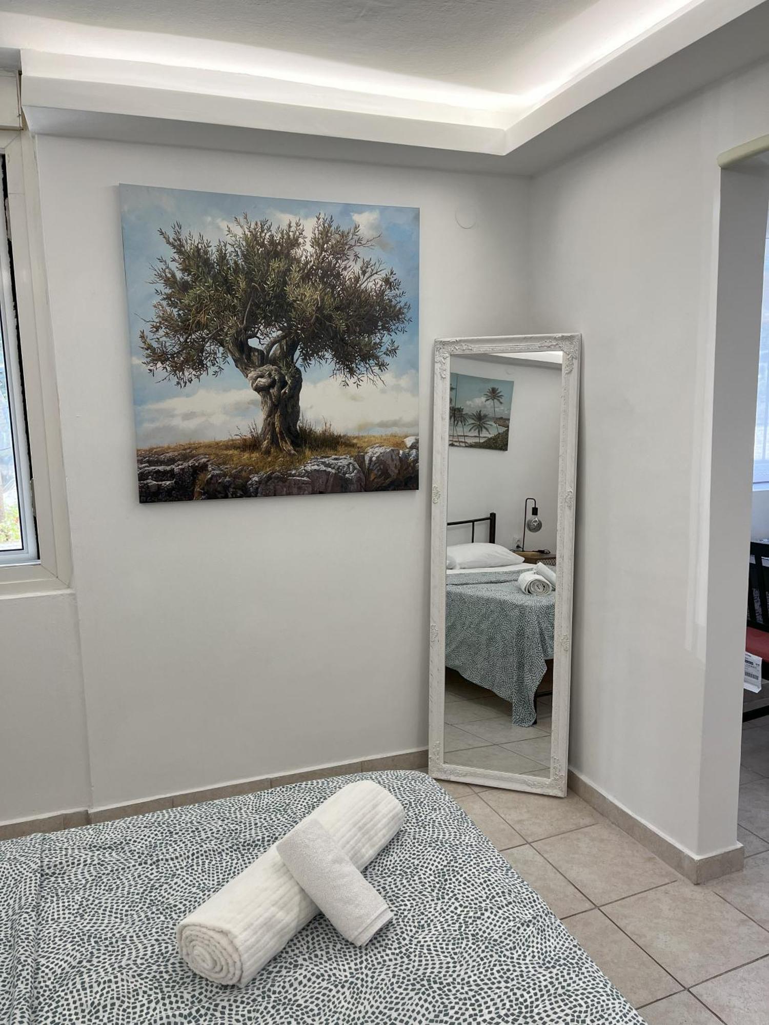 Skg Retreat Emerald - 5Min Walk From Seafront Thessaloníki Ngoại thất bức ảnh
